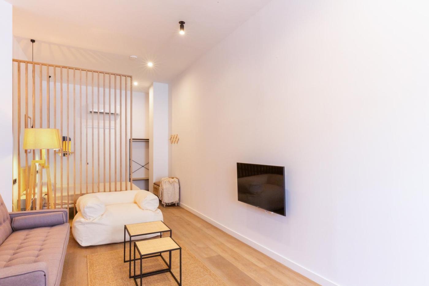 Mestalla Flats By Nomad Host Valencia Exterior photo