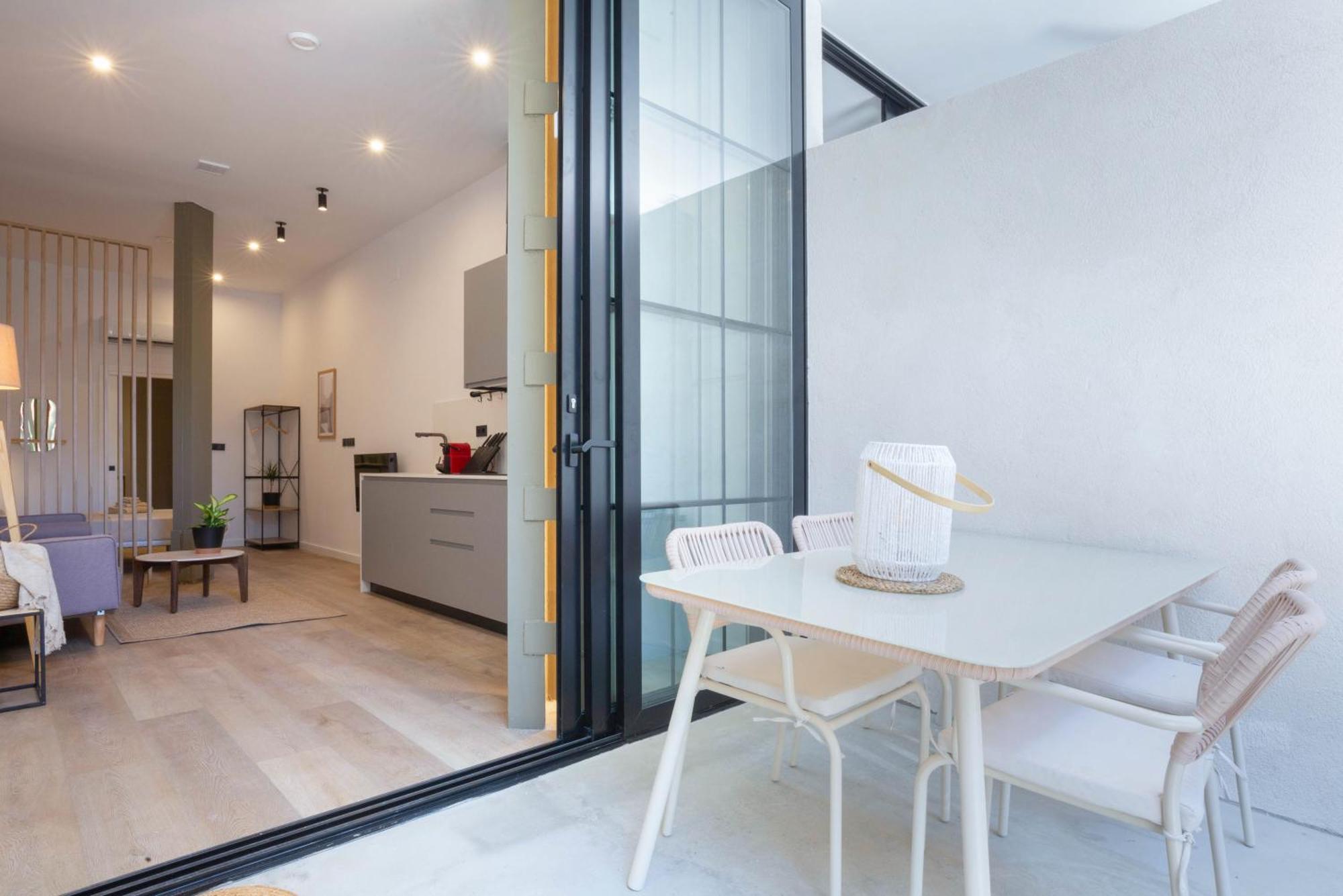 Mestalla Flats By Nomad Host Valencia Exterior photo